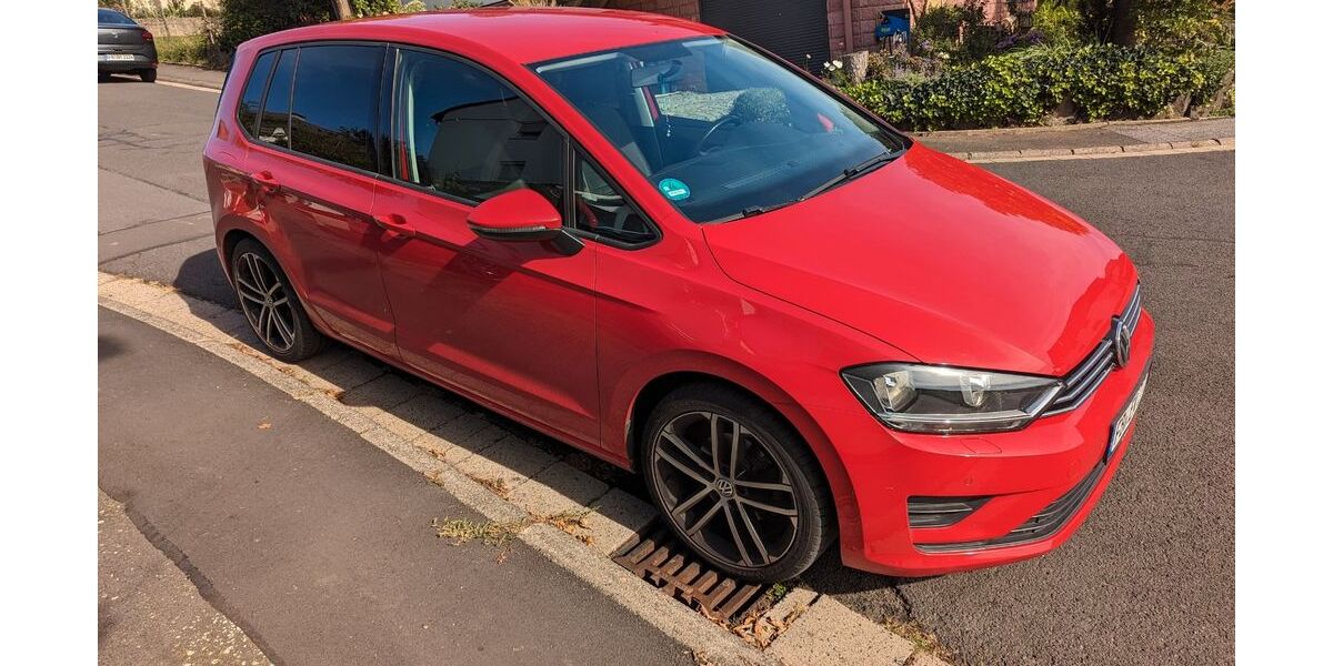 VW Golf Sportsvan 193.000 km 8.190 &euro; Limeshain 63694