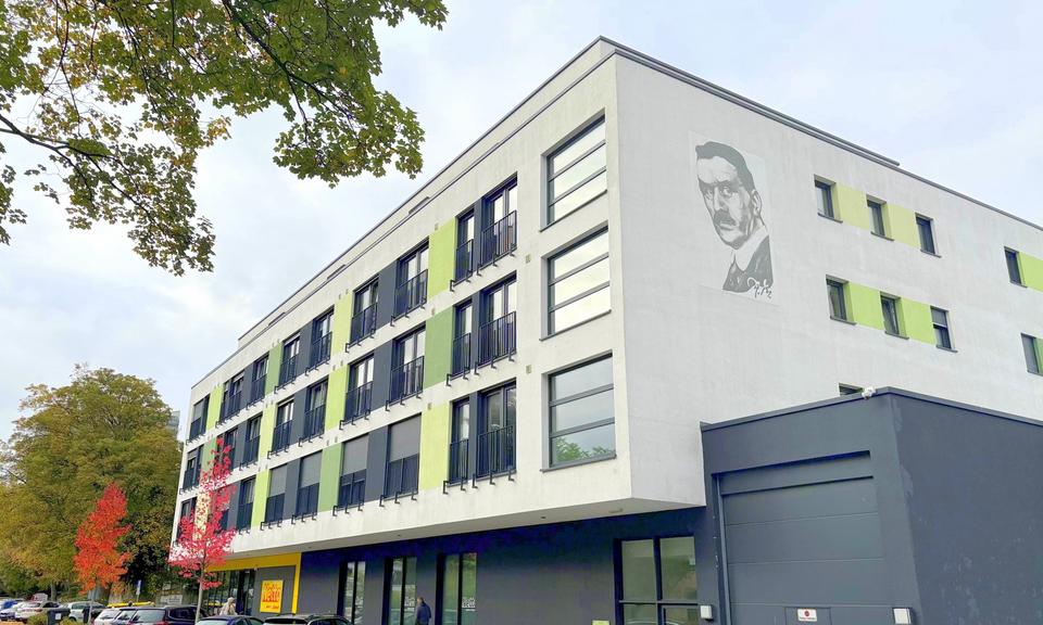 Einfamilienhaus Frankfurt am Main Nord-West - 2 Zimmer, 69 m&sup2;, 1.140&euro; | Angebot:25992389