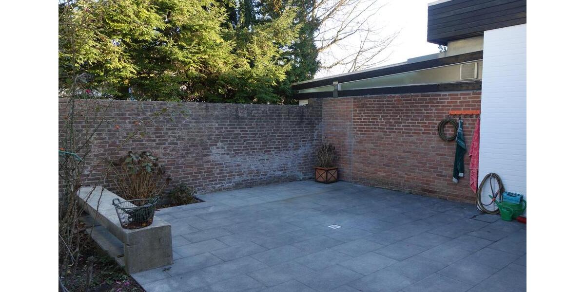 Reihenhaus Frankfurt am Main Innenstadt 3 - 5 Zimmer, 172 m&sup2;, 2.450&euro; | Angebot:25164597