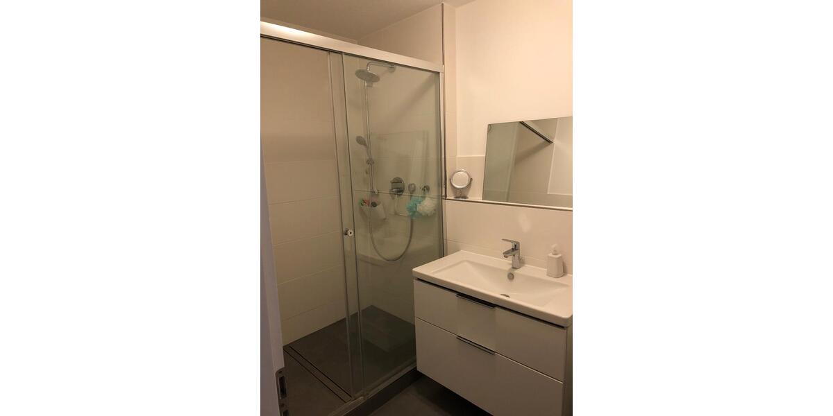 Etagenwohnung Frankfurt am Main Ginnheim - 2 Zimmer, 73 m&sup2;, 1.200&euro; | Angebot:25131775