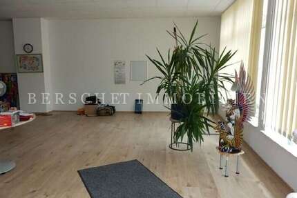 Gewerbeobjekt Obertshausen - 650&euro; | Angebot:26909125