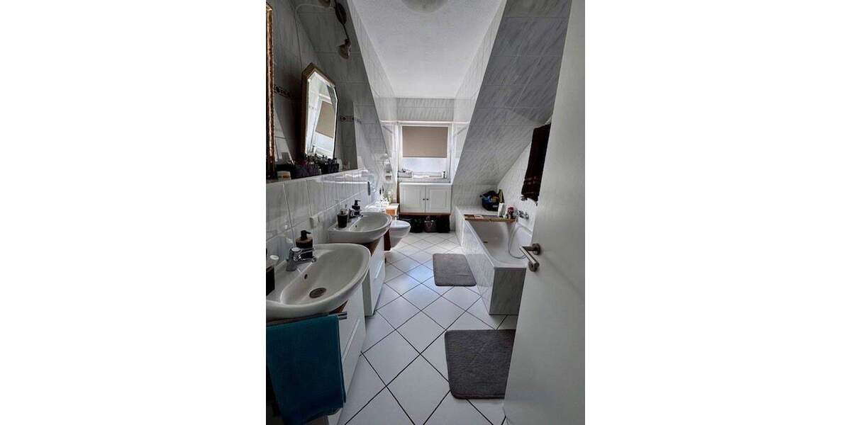 Etagenwohnung Rödermark Ober-Roden - 4 Zimmer, 102 m&sup2;, 350.000&euro; | Angebot:25755156