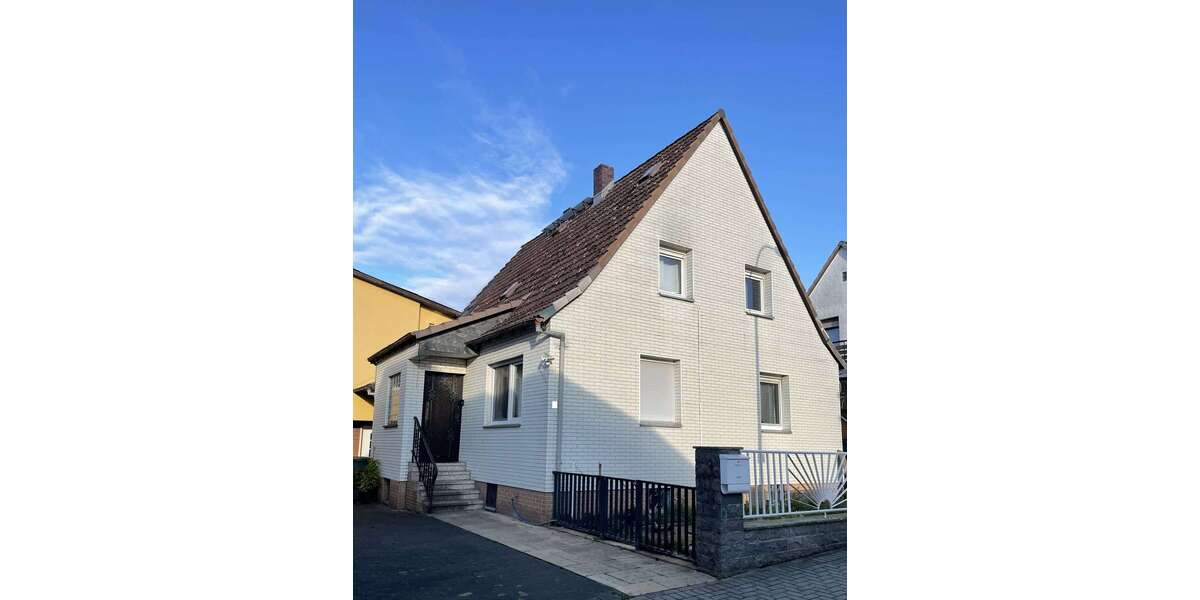 Einfamilienhaus Ranstadt - 8 Zimmer, 210 m&sup2;, 360.000&euro; | Angebot:23145288