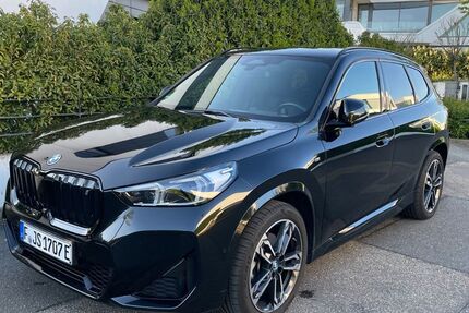 BMW iX1 41.000 km 42.200 &euro; Frankfurt 60438