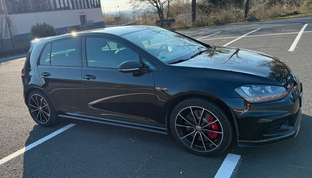 VW Golf 70.000 km 22.000 &euro; Alzenau 63755