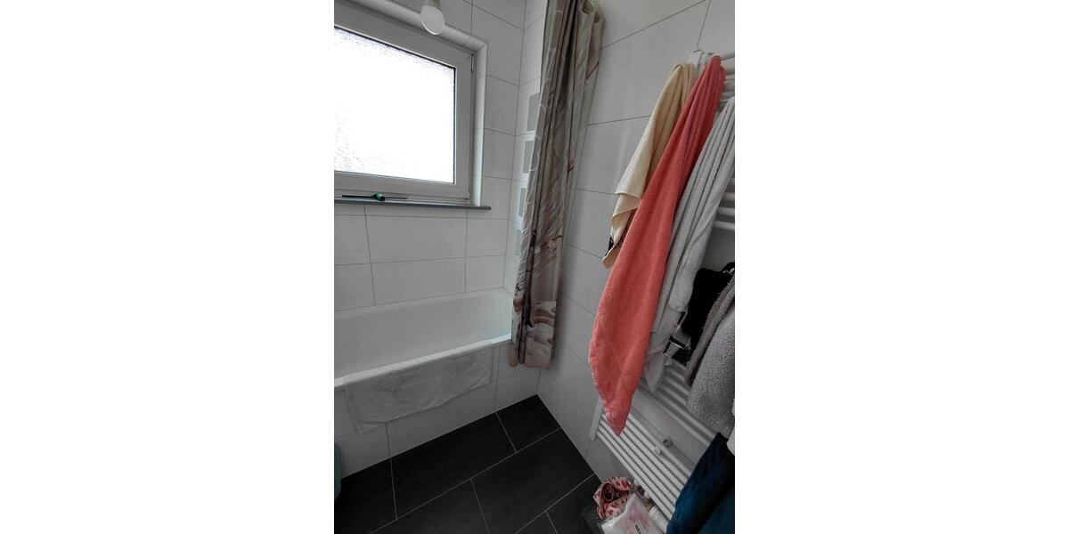 Etagenwohnung Frankfurt am Main Ginnheim - 4 Zimmer, 69 m&sup2;, 1.150&euro; | Angebot:27630664