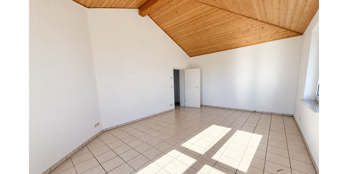 Oberursell-Bommersheim: Wohnen über den Dächern von Oberursel - mit 3 Terrassen - Etagenwohnung Oberursel | Angebot:27717690