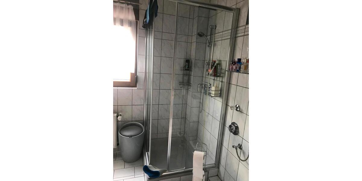 Dachgeschoßwohnung Hammersbach - 3 Zimmer, 110 m&sup2;, 1.100&euro; | Angebot:25025013