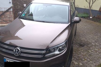 VW Tiguan 258.000 km 7.600 &euro; Niedernberg 63843