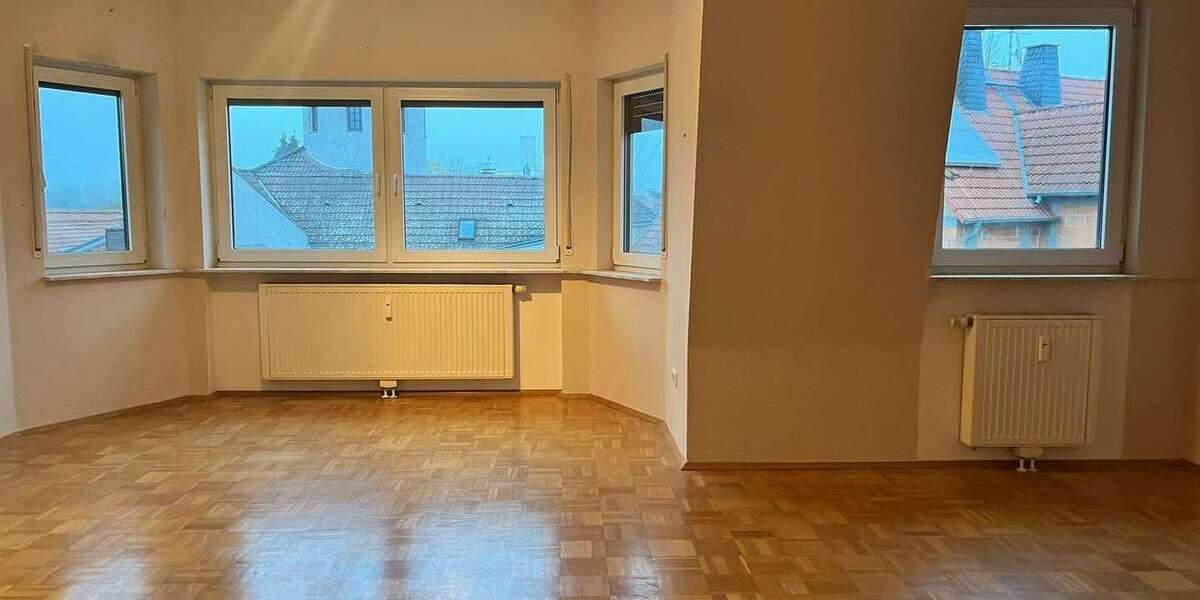 Etagenwohnung Schöneck - 4 Zimmer, 109 m&sup2;, 290.000&euro; | Angebot:26363574