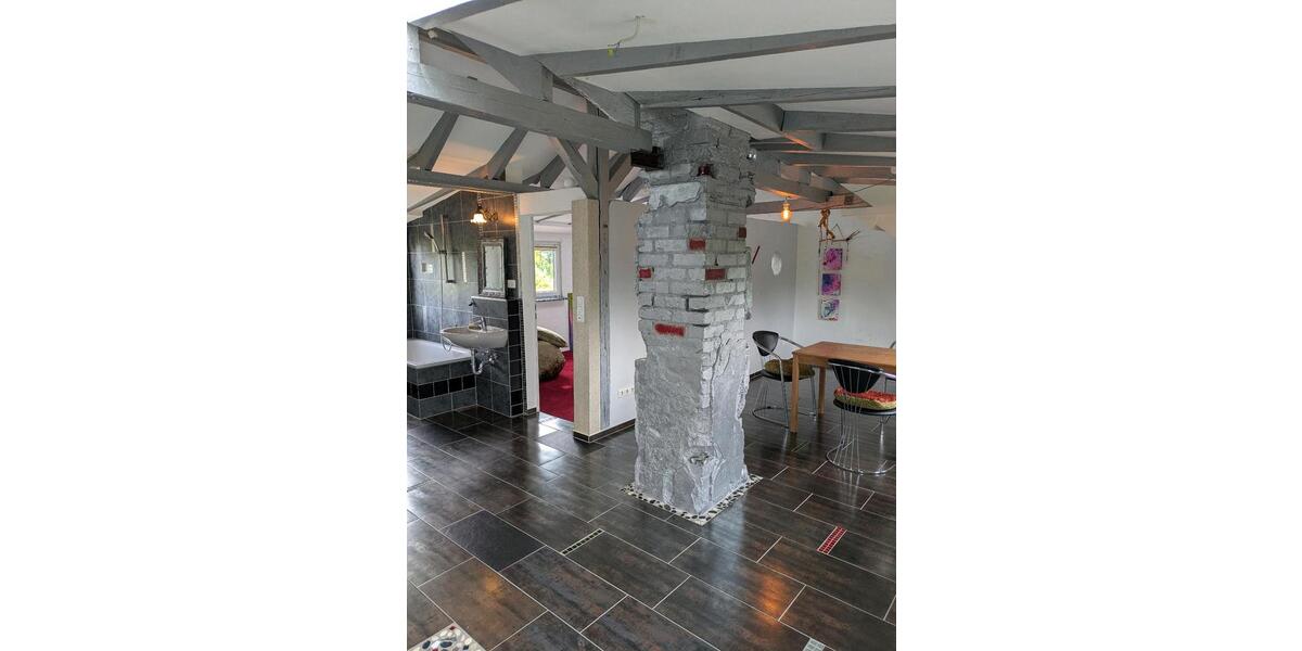 Dachgeschoßwohnung Bad Homburg vor der Höhe Gonzenheim - 2 Zimmer, 52 m&sup2;, 1.250&euro; | Angebot:25885795