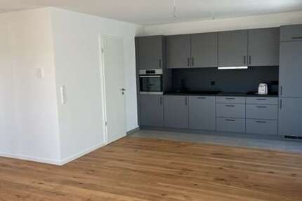 Wohnung Aschaffenburg Damm - 2 Zimmer, 83 m&sup2;, 1.295&euro; | Angebot:25979160