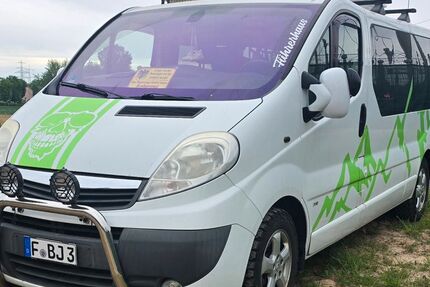 Opel Vivaro 140.000 km 17.999 &euro; Frankfurt am Main 60488