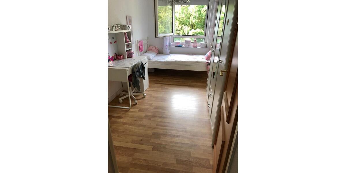 Etagenwohnung Bad Homburg vor der Höhe Gonzenheim - 4 Zimmer, 81 m&sup2;, 380.000&euro; | Angebot:24745850