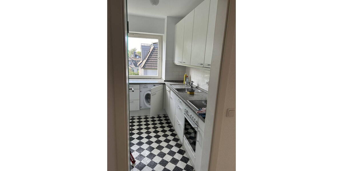 Etagenwohnung Bad Homburg Gonzenheim - 2 Zimmer, 58 m&sup2;, 1.200&euro; | Angebot:26613372