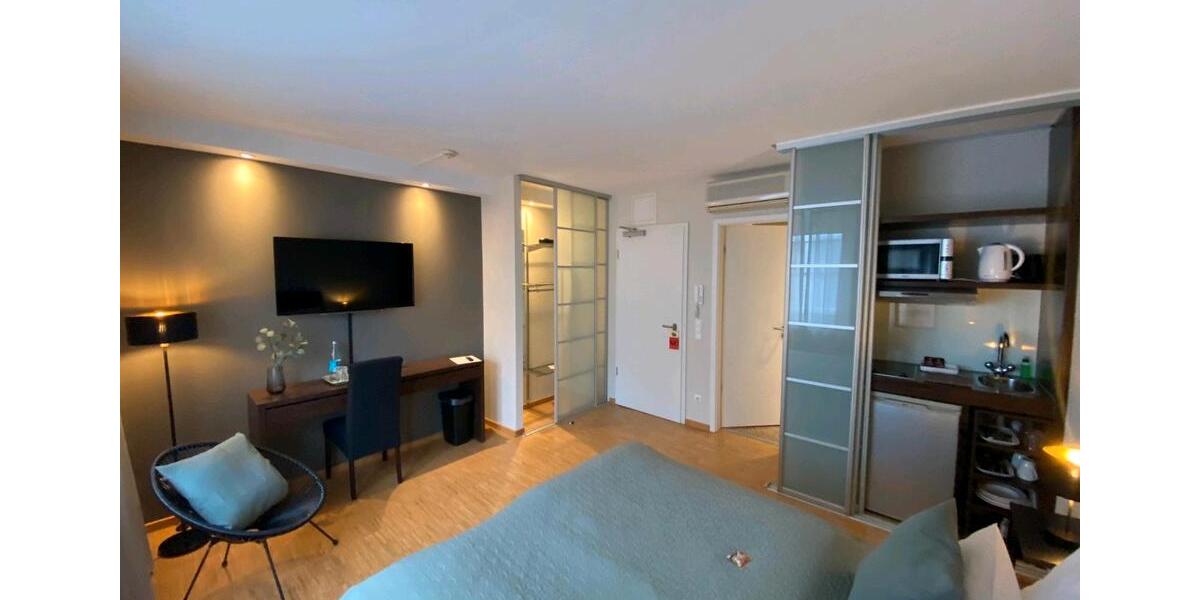 Etagenwohnung Frankfurt am Main Niederrad - 1 Zimmer, 21 m&sup2;, 1.100&euro; | Angebot:25920467