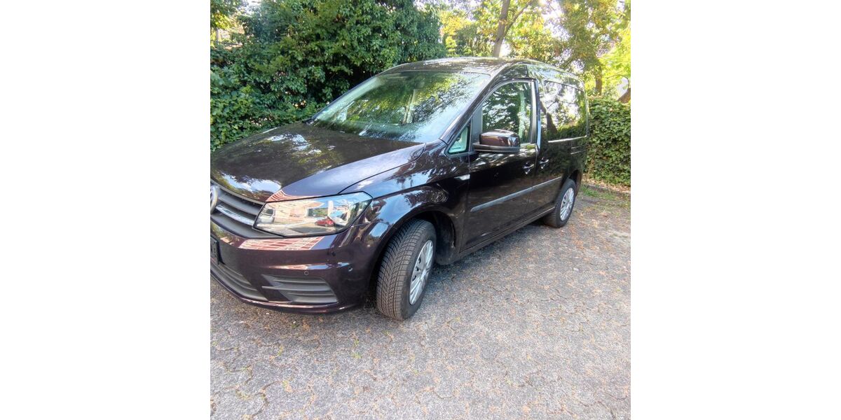 VW Caddy 112.500 km 12.400 &euro; Offenbach am Main 63071