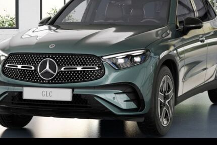 Mercedes-Benz GLC 200 14.000 km 54.500 &euro; Frankfurt 60488