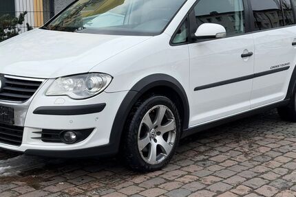VW Touran 302.000 km 4.500 &euro; Nidderau 61130