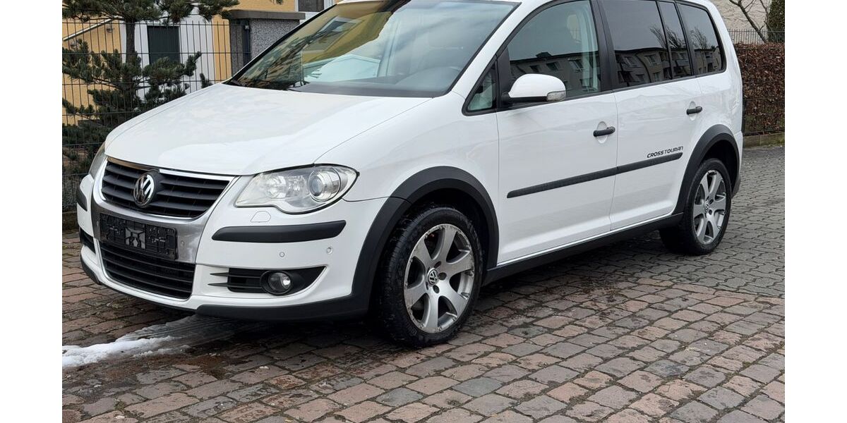 VW Touran 302.000 km 4.500 &euro; Nidderau 61130