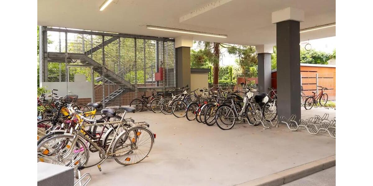 Etagenwohnung Frankfurt am Main Bockenheim - 1 Zimmer, 15 m&sup2;, 749&euro; | Angebot:25613873