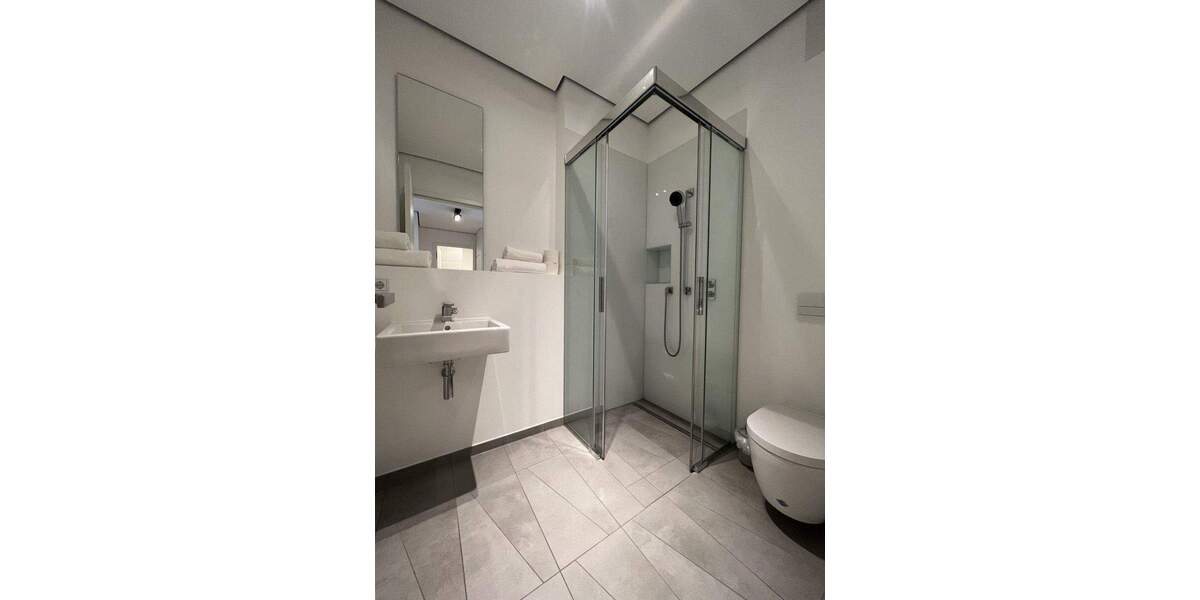 Etagenwohnung Frankfurt am Main Innenstadt - 2 Zimmer, 71 m&sup2;, 645.000&euro; | Angebot:25695560