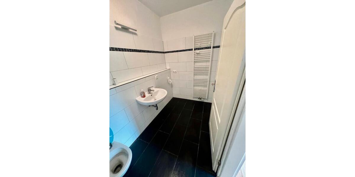Erdgeschoßwohnung Offenbach am Main - 4 Zimmer, 105 m&sup2;, 1.350&euro; | Angebot:25299361