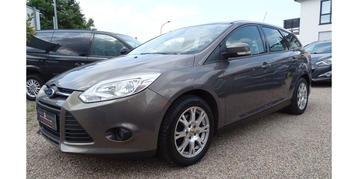 Ford Focus 156.000 km 2.200 &euro; Rodgau / Nieder-Roden 63110