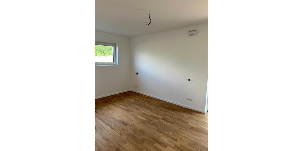 Erdgeschoßwohnung Gründau - 2 Zimmer, 79 m&sup2;, 1.050&euro; | Angebot:24377846