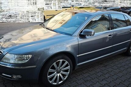 VW Phaeton 199.000 km 8.000 &euro; Frankfurt am Main - Germany 60320