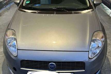 Fiat Grande Punto 140.000 km 3.000 &euro; Offenbach 63065