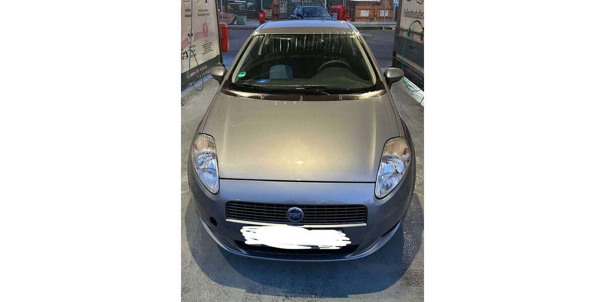 Fiat Grande Punto 140.000 km 3.000 &euro; Offenbach 63065