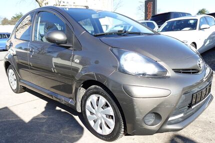 Toyota Aygo (X) 104.000 km 3.490 &euro; Mainaschaff 63814