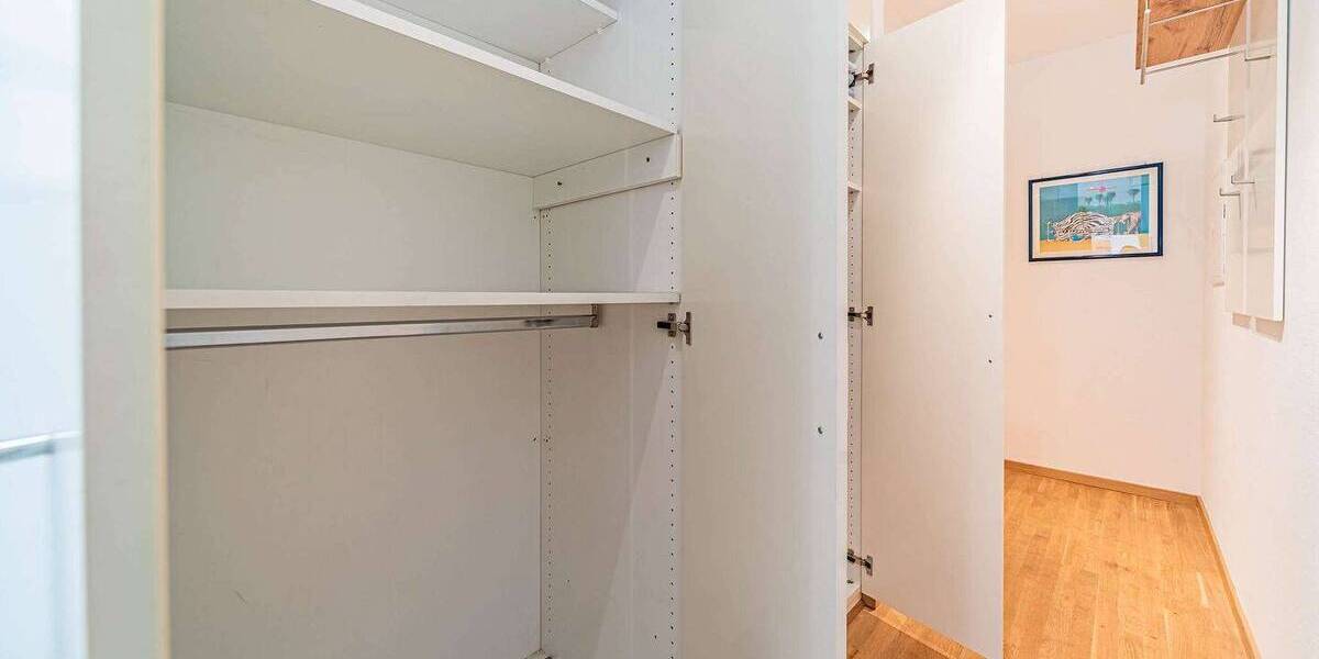 Etagenwohnung Frankfurt am Main Nordend-Ost - 1 Zimmer, 35 m&sup2;, 1.490&euro; | Angebot:25926596