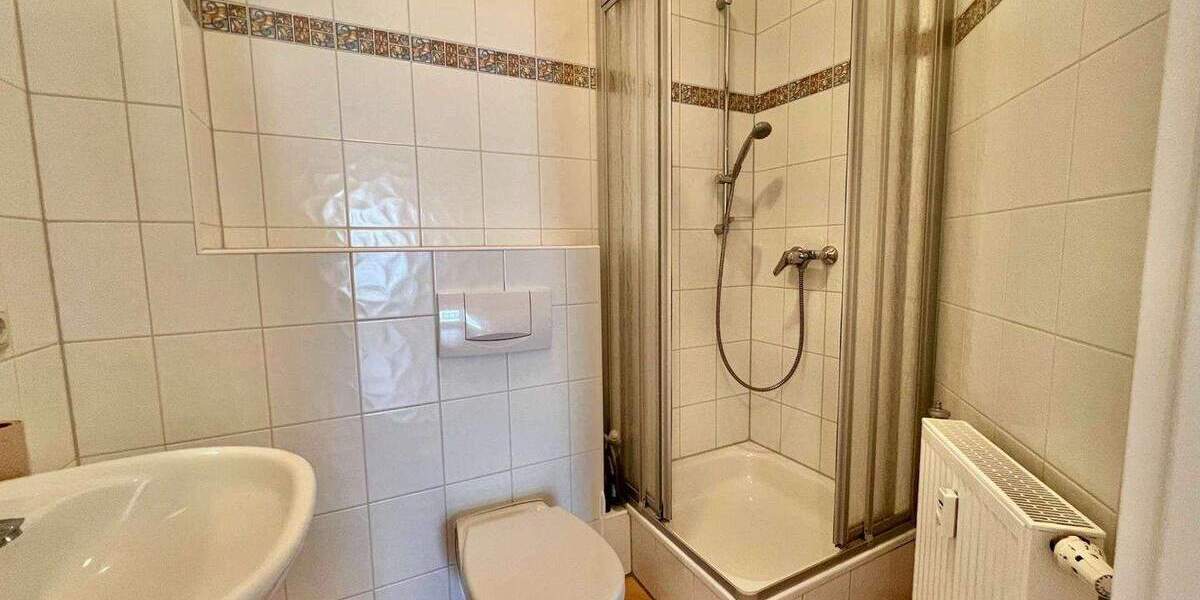 Etagenwohnung Offenbach Rumpenheim - 3 Zimmer, 106 m&sup2;, 1.325&euro; | Angebot:25864895