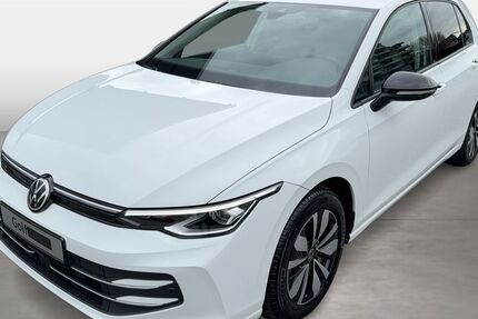 VW Golf 23.541 km 24.880 &euro; Frankfurt am Main 60528
