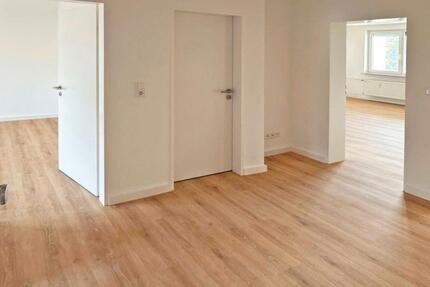 Wohnung Hanau Lamboy - 3 Zimmer, 83 m&sup2;, 1.040&euro; | Angebot:26421120