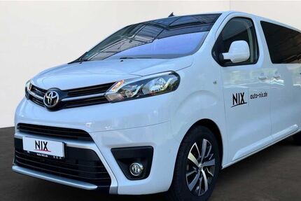 Toyota Proace (Verso) 9.000 km 51.900 &euro; Frankfurt 60314
