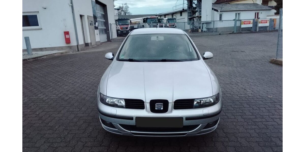 Seat Leon 152.610 km 1.395 &euro; Friedberg (Hessen) 61169