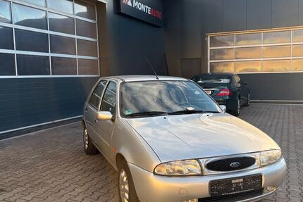 Ford Fiesta 172.000 km 1.999 &euro; Maintal 63477