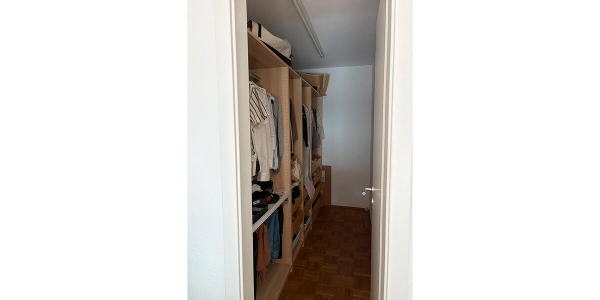 Etagenwohnung Frankfurt am Main Mitte-Nord - 2.5 Zimmer, 60 m&sup2;, 1.234&euro; | Angebot:26024523