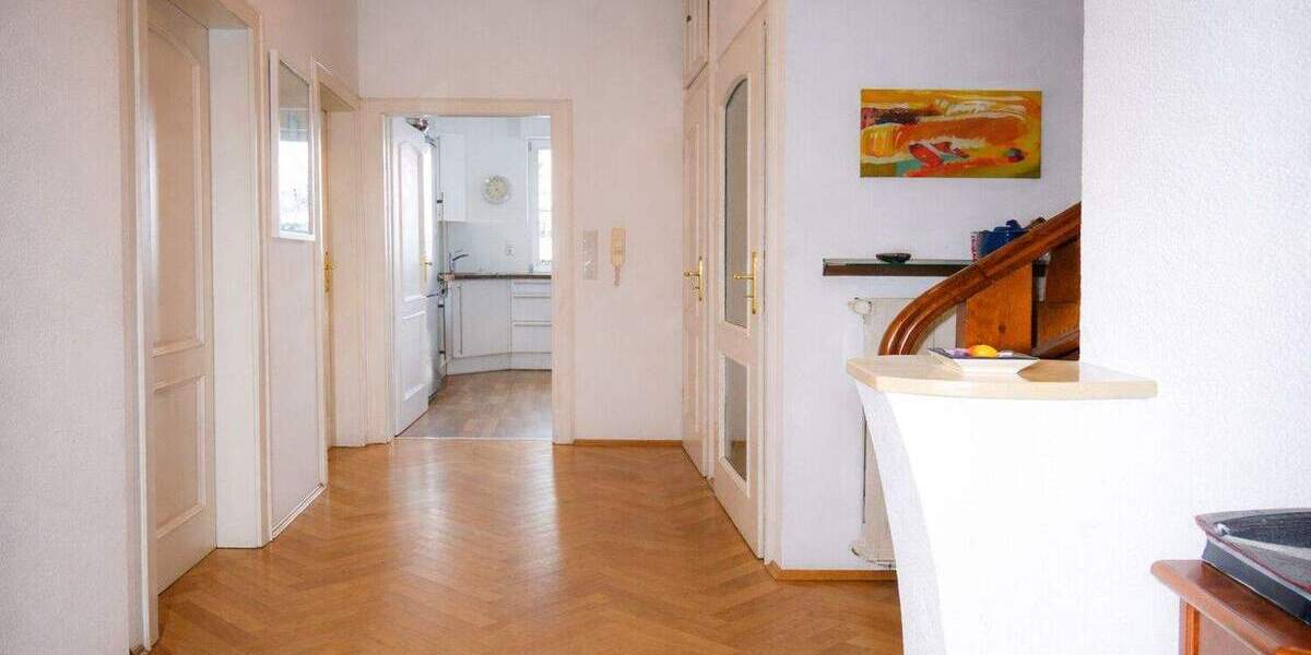 Einfamilienhaus Bad Vilbel - 6 Zimmer, 203 m&sup2;, 1.280.000&euro; | Angebot:25836412