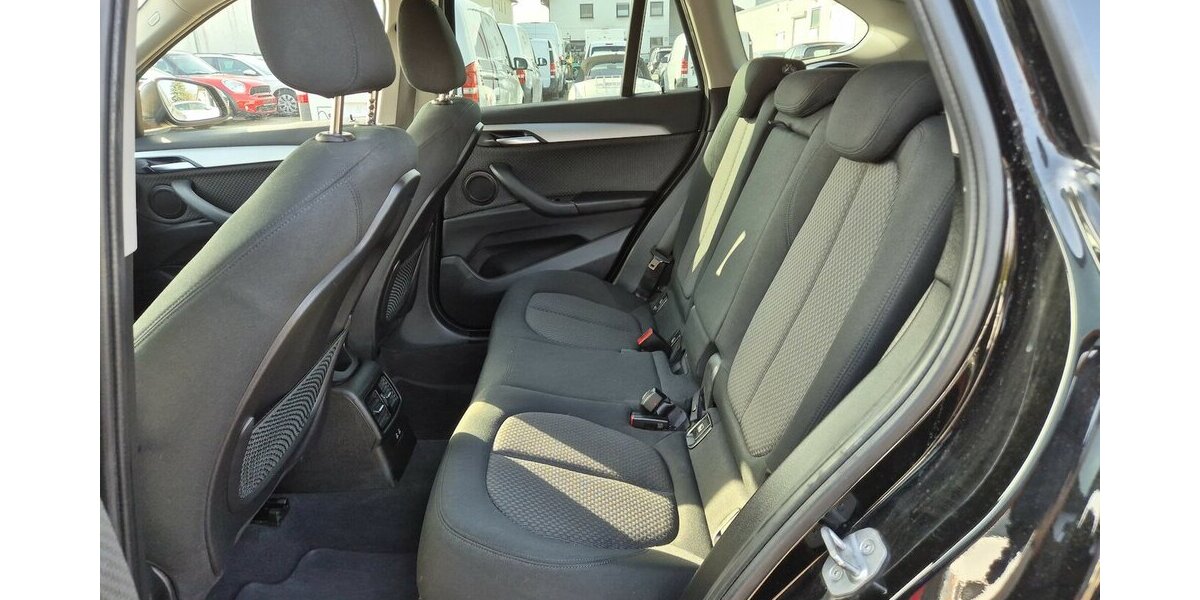 BMW X1 sDrive 18 i Advantage LED, Navigation 53.758 km 17.890 &euro; Rodgau 63110