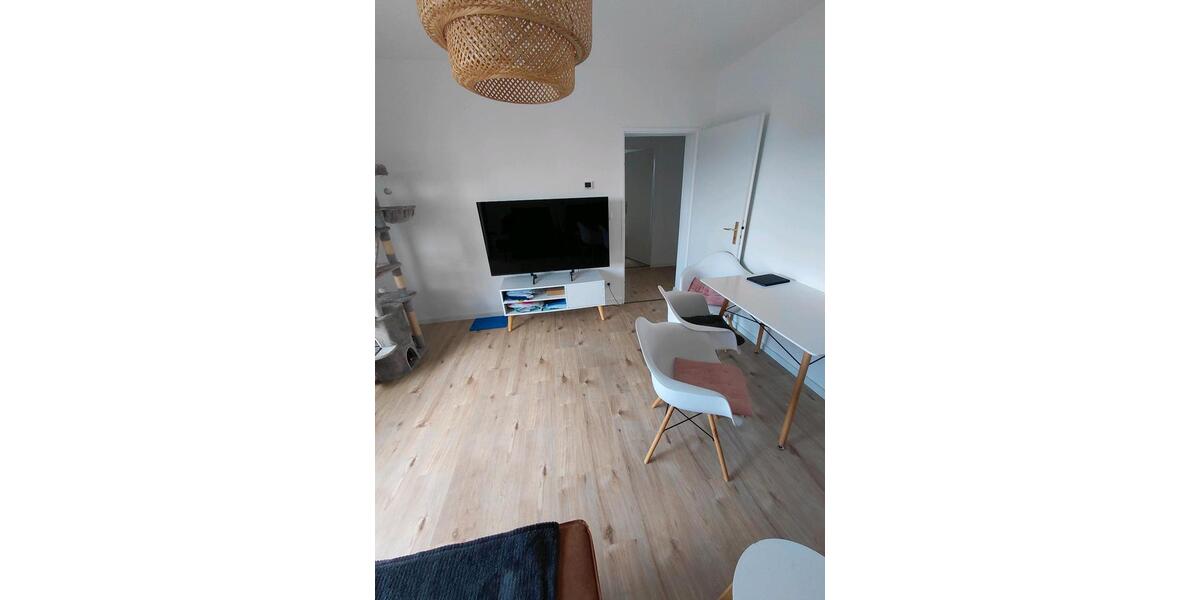 Etagenwohnung Frankfurt am Main Ginnheim - 4 Zimmer, 69 m&sup2;, 1.150&euro; | Angebot:27630664