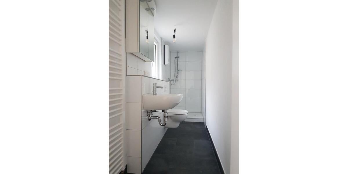 Etagenwohnung Steinbach (Taunus) - 5.5 Zimmer, 130 m&sup2;, 439.000&euro; | Angebot:27528520