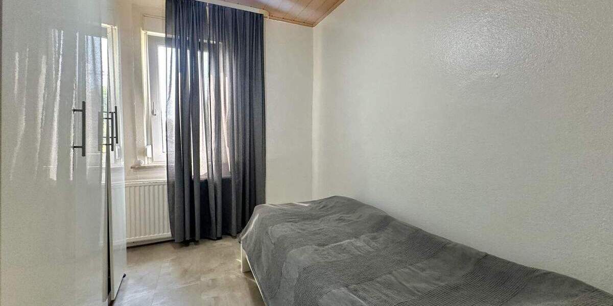 Einfamilienhaus Offenbach Offenbach am Main - 4 Zimmer, 92 m&sup2;, 300.000&euro; | Angebot:25746340