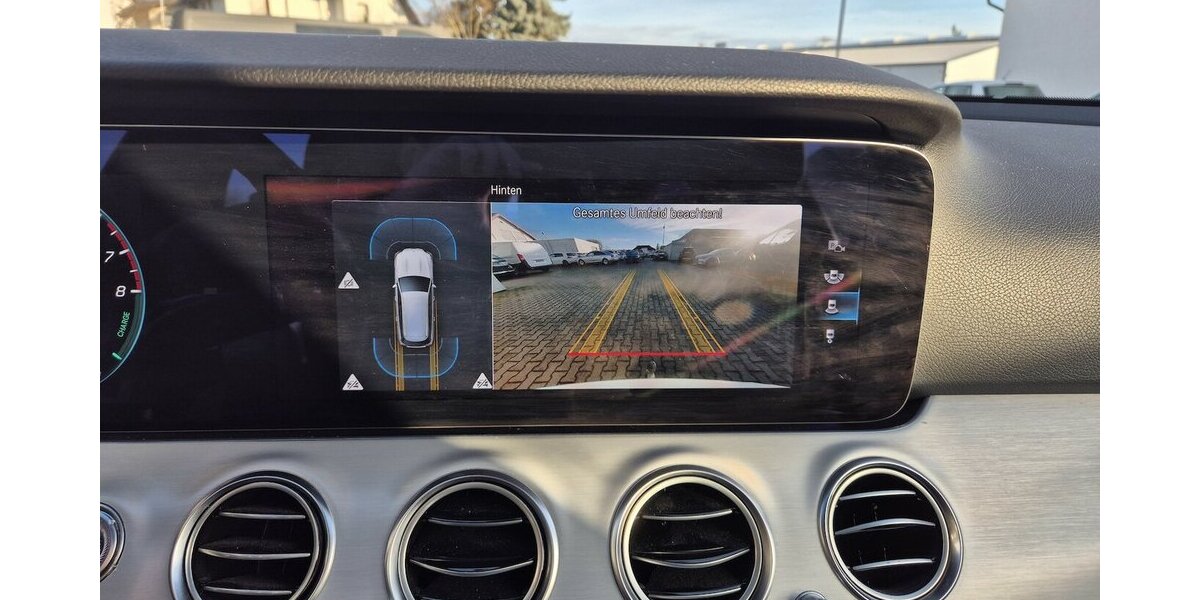 Mercedes-Benz E 300 e T Avantgarde AHK, LED, Rückfahrkamera, App 55.700 km 28.590 &euro; Rodgau 63110