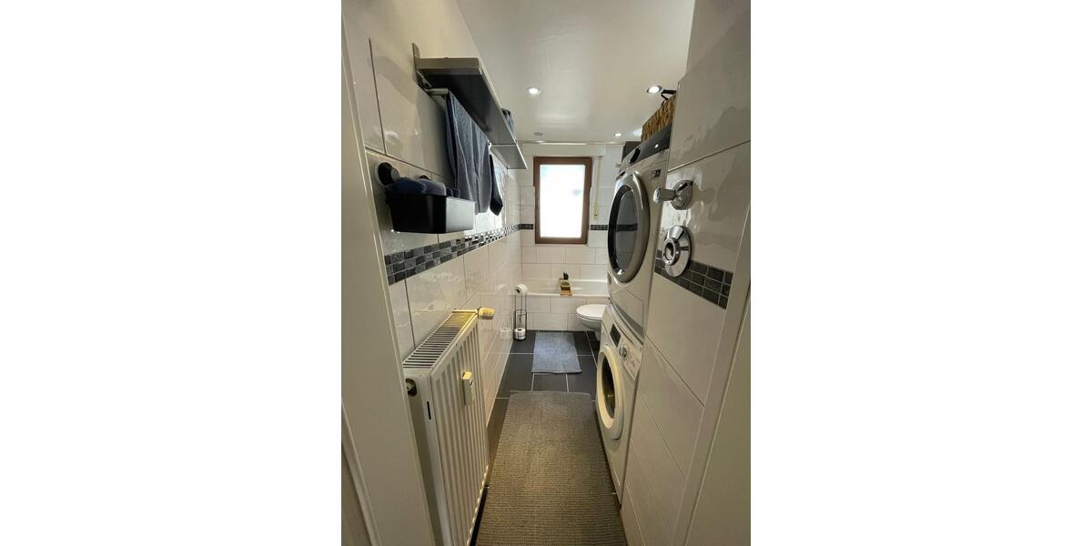 Etagenwohnung Hanau Lamboy - 3 Zimmer, 86 m&sup2;, 1.300&euro; | Angebot:25150729