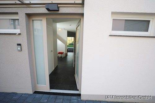 Einfamilienhaus Niederdorfelden - 7 Zimmer, 210 m&sup2;, 3.100&euro; | Angebot:25665446