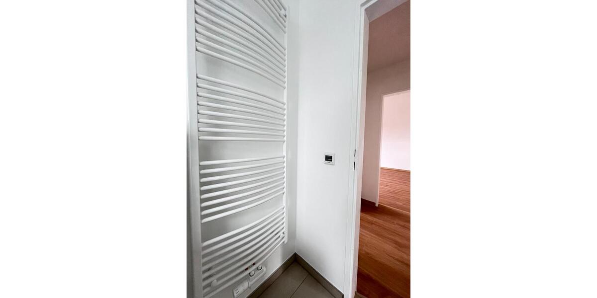 Etagenwohnung Frankfurt am Main Bonames - 3 Zimmer, 101 m&sup2;, 1.780&euro; | Angebot:25784289